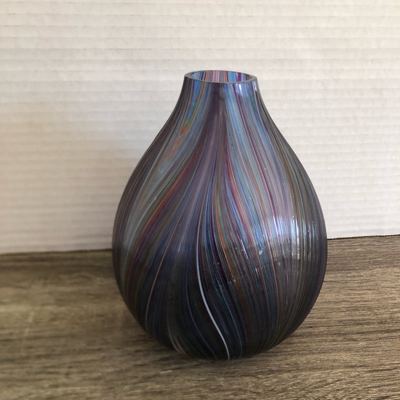 Handblown Multicolour Swirl Glass Vase - Picture 3 of 10
